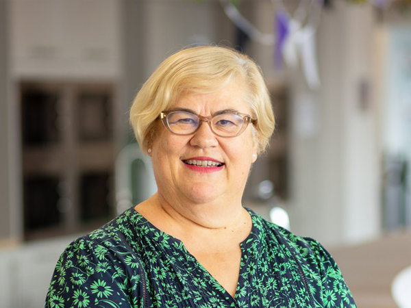 Lesley Titcombe