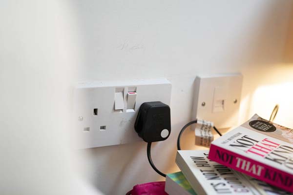 Plug socket